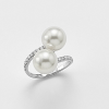 Anello oro bianco due perle- Mikiko - immagine 3