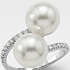 Anello oro bianco due perle- Mikiko - immagine 2